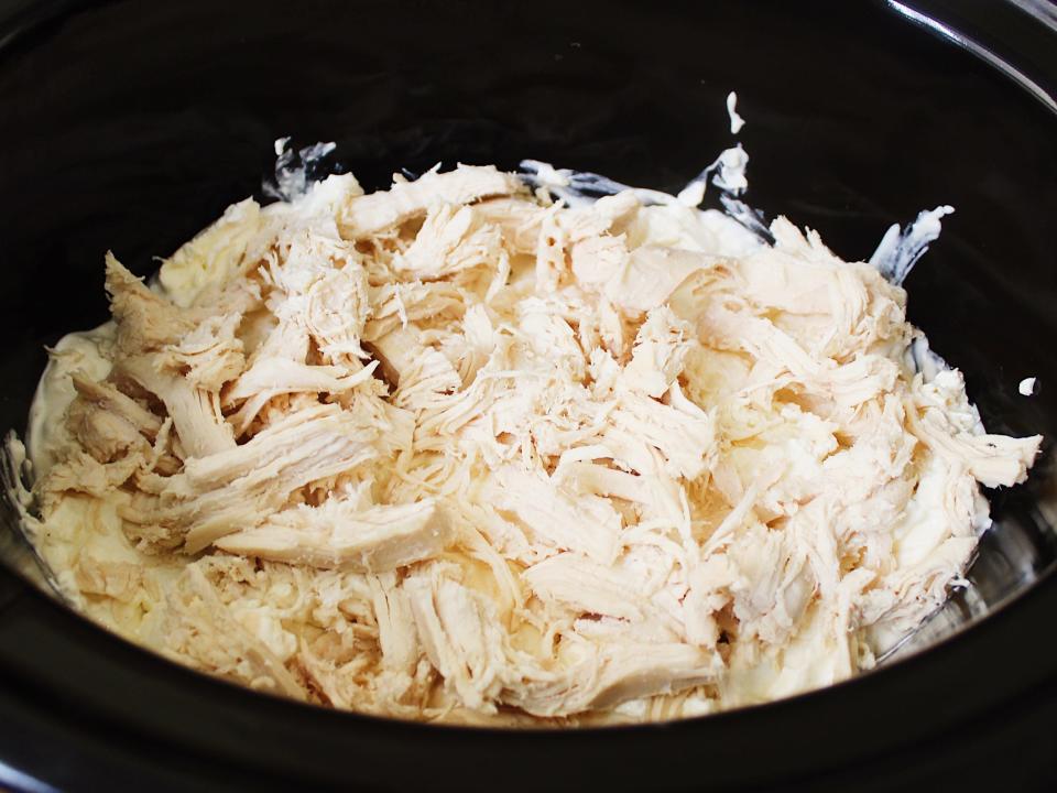 slow cooker buffalo chicken dip