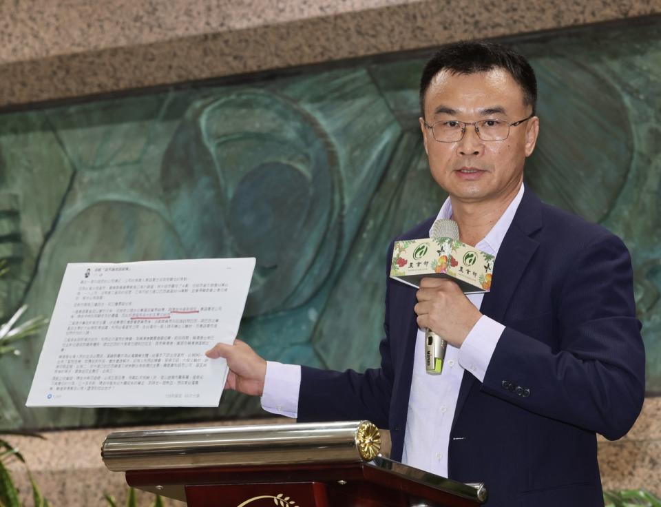 Chen Jizhong was caught in the egg storm and resigned as Minister of Agriculture.Image source: Central News Agency