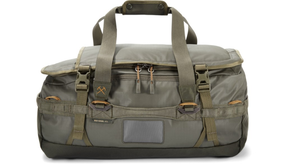 The ideal duffel for all of us non-light packers.