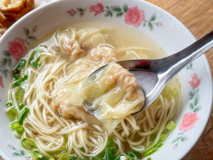 宜蘭｜火生餛飩麵店