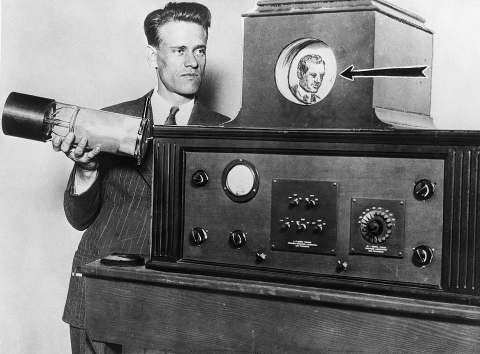 philo t farnsworth with an early television