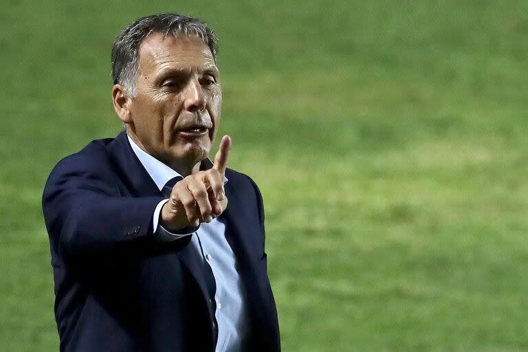 Miguel Ángel Russo planea modificaciones para recibir a River en el Gigante de Arroyito