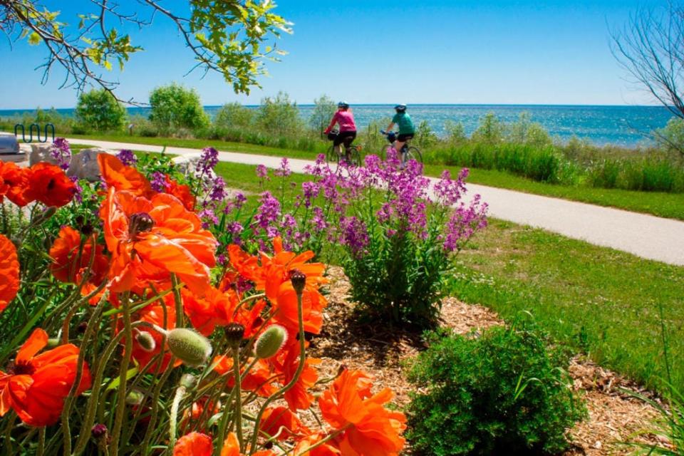 The Mariners Trail links Manitowoc County's coastal cities of Manitowoc and Two Rivers.