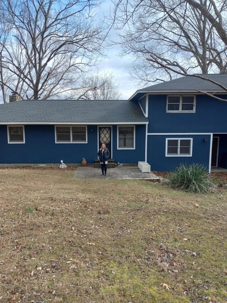 PHOTO: Wieberg, who lives in Missouri, has been preparing to sell her mother’s Tennessee home, where she lived for 48 years before her death in October. (Chris Wieberg)