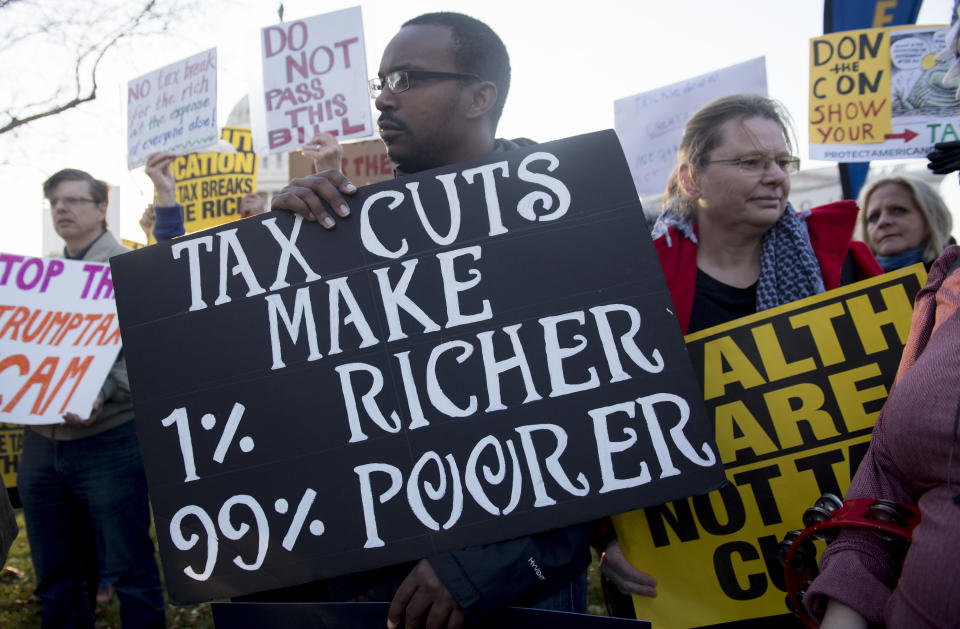 <p>Demonstrators against the Republican tax reform bill hold a “Peoples Filibuster to Stop Tax Cuts for Billionaires,” protest rally outside the US Capitol on Capitol Hill in Washington, Nov. 30, 2017. (Photo: Saul Loeb/AFP/Getty Images) </p>