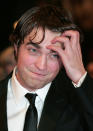 <p>Behold: Pattinson's signature pose. </p>