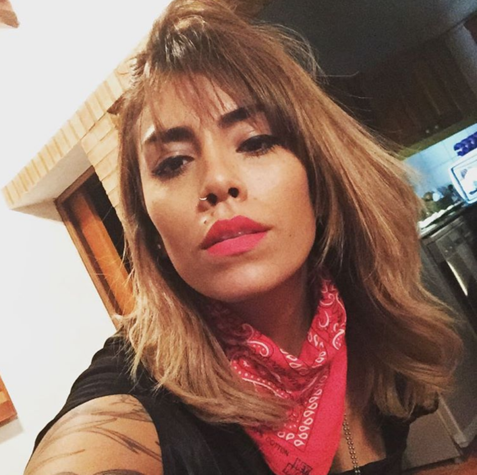 Anita. ¿Estos labios rojos no te suenan familiares? Ella es otra que no tiene nada que ver con los medios, aunque su hermana es toda una artista nacional e internacional. El apellido de Anita es Espósito, ¡y es la hermana de Lali! - Foto: Instagram.com/anitaesposito29