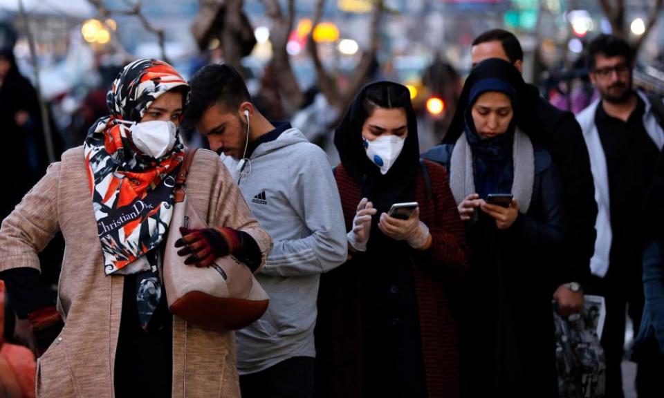 Iranians wearing face masks in Tehran