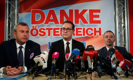 Norbert Hofer, Heinz-Christian Strache and Herbert Kickl (L-R) of the Freedom party (FPOe) address a news conference in Vienna, Austria, October 18, 2017. REUTERS/Heinz-Peter Bader