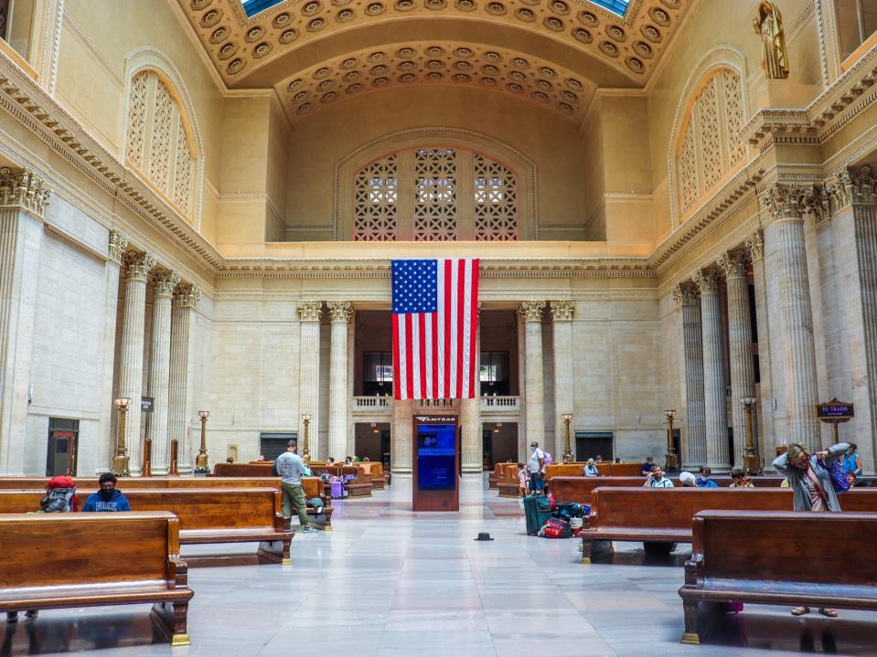 Inside the main hall of Chicago's Union Station