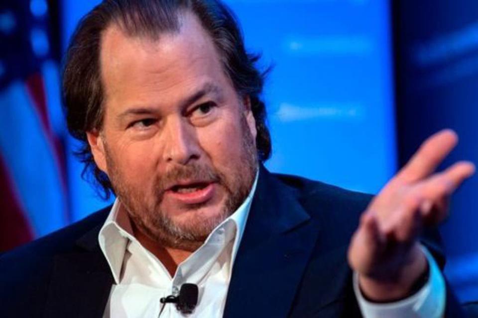 Marc Benioff, el director ejecutivo de Salesforce, aconsejó a Liu y a sus socios, cuando estaban empezando a emprender. Crédito: AIRTABLE