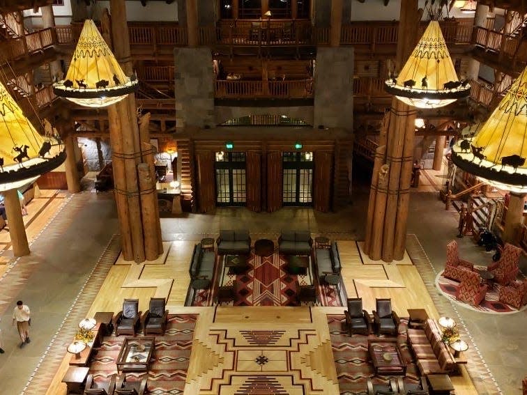 interior shot of the lobby at disney's wilderness lodge 