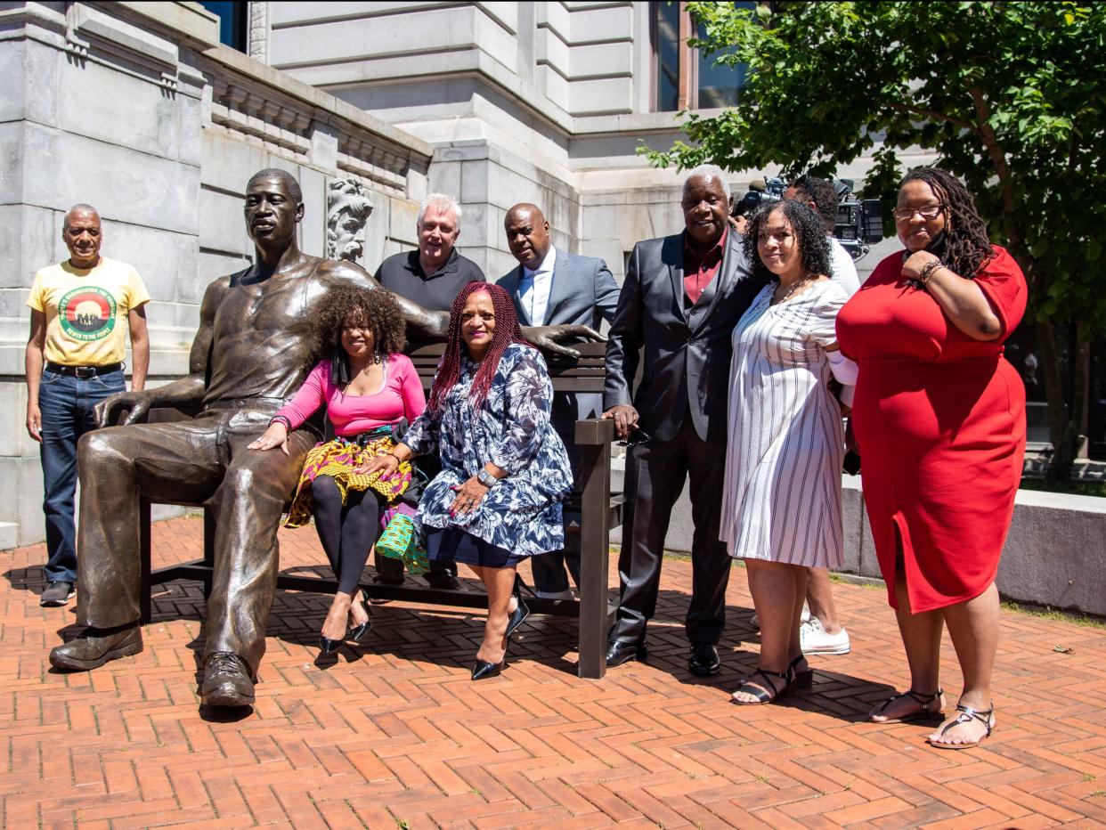 The George Floyd statue in Newark, New Jersey  (CityofNewark/Twitter )