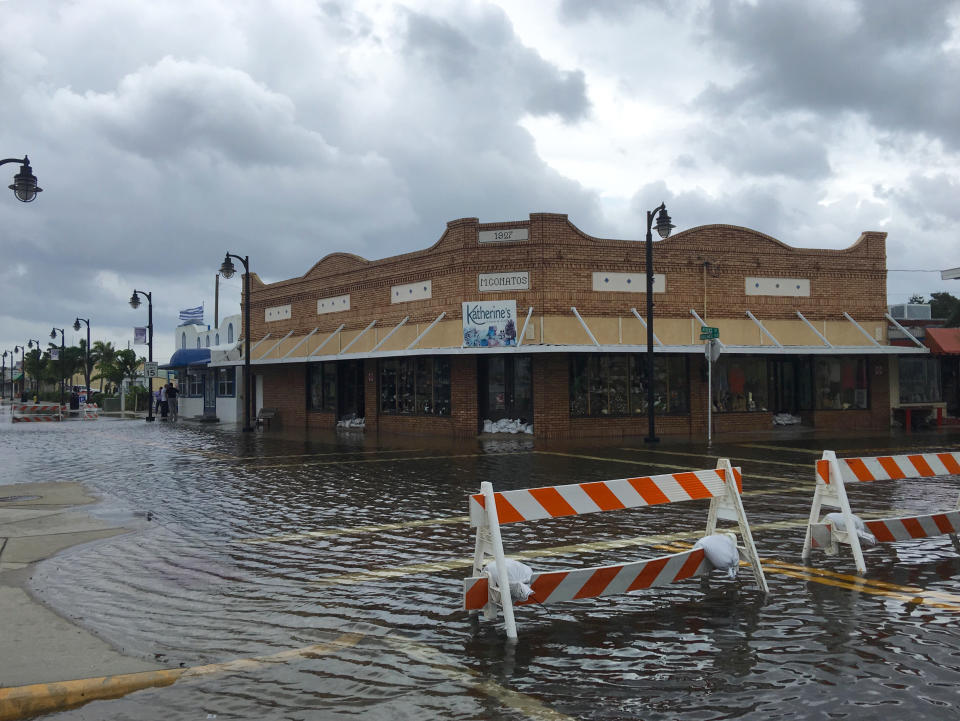 Hurricane Michael crashes into Florida Panhandle