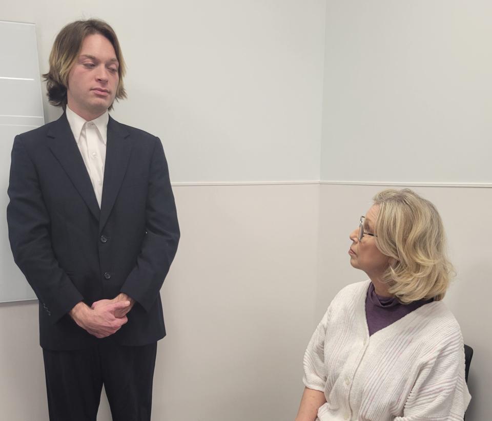 Left to Right: Mark Tomsic (Evan) and Linda Goodwin (Agnes) in Rosemary Frisino Toohey’s play “Agnes’ Little War,” part of Stage Right Theatrics’ 8th Annual Theatre Festival.