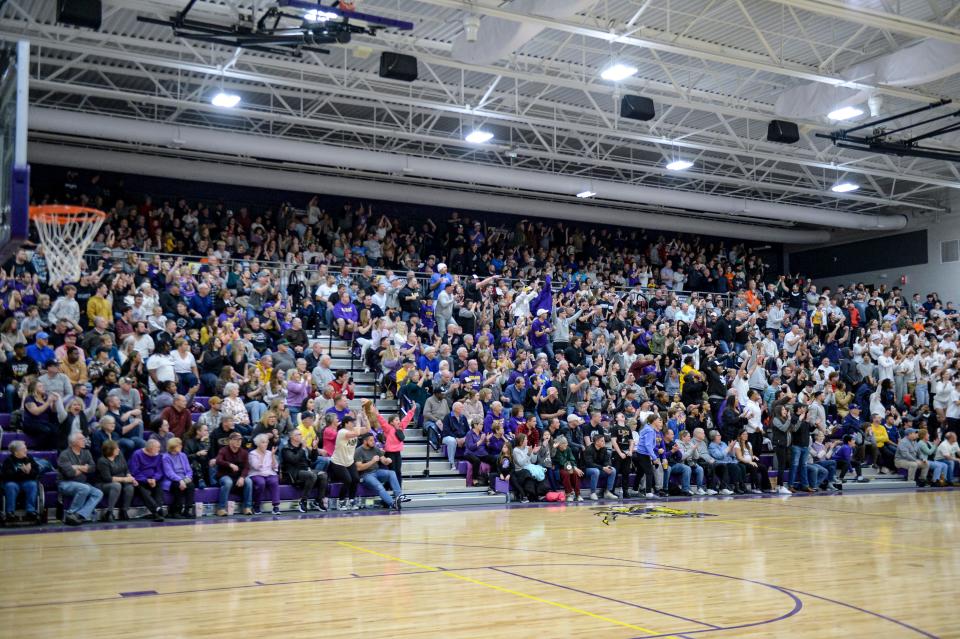 A sellout crowd packed into Lexington High School on Saturday night to watch the Minutemen take on Shelby in a Richland County battle for the ages.