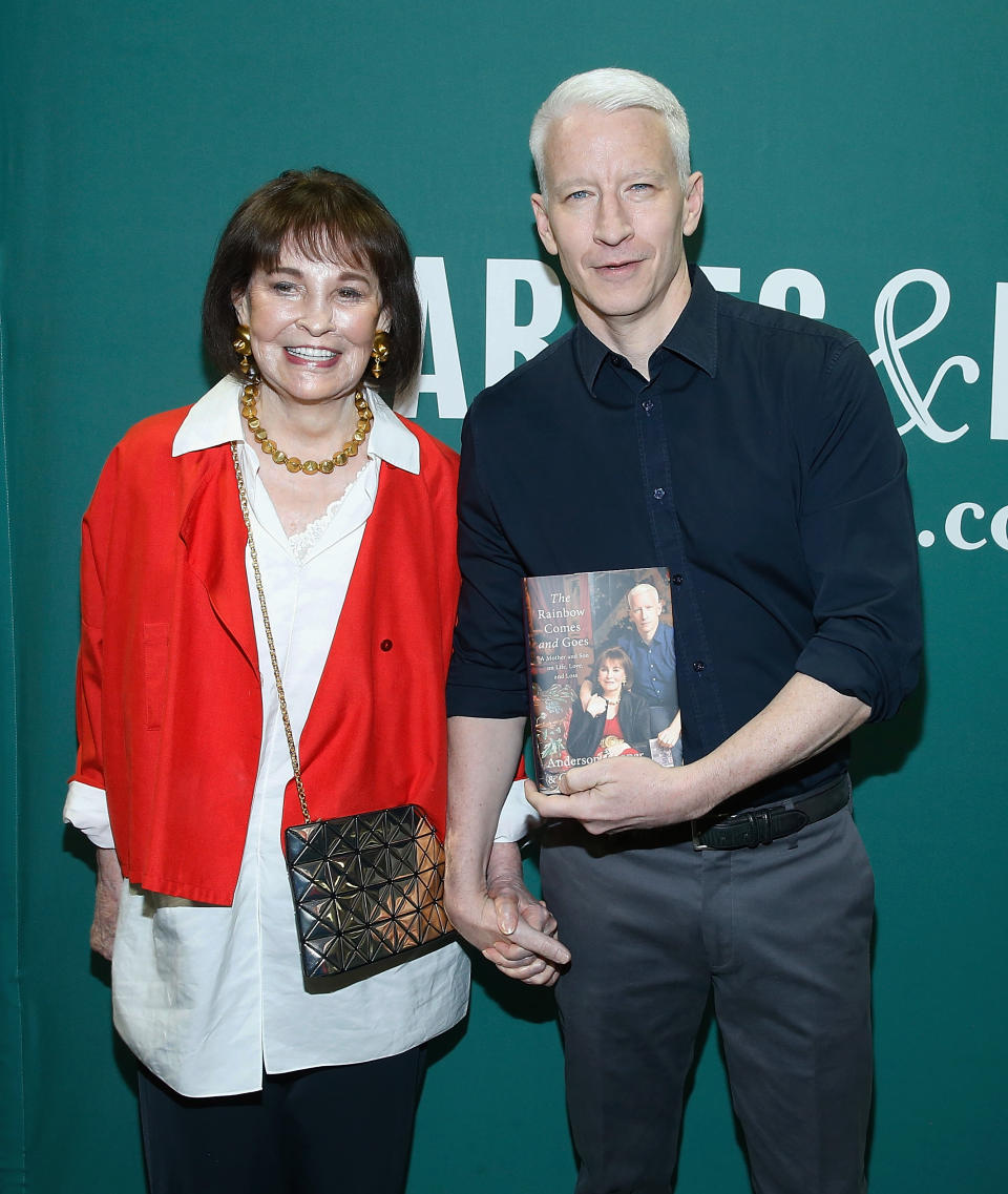 NEW YORK, NEW YORK - APRIL 07: Gloria Vanderbilt and Anderson Cooper in conversation at Barnes & Noble Union Square on April 7, 2016 in New York City.  (Photo by John Lamparski/Getty Images)
