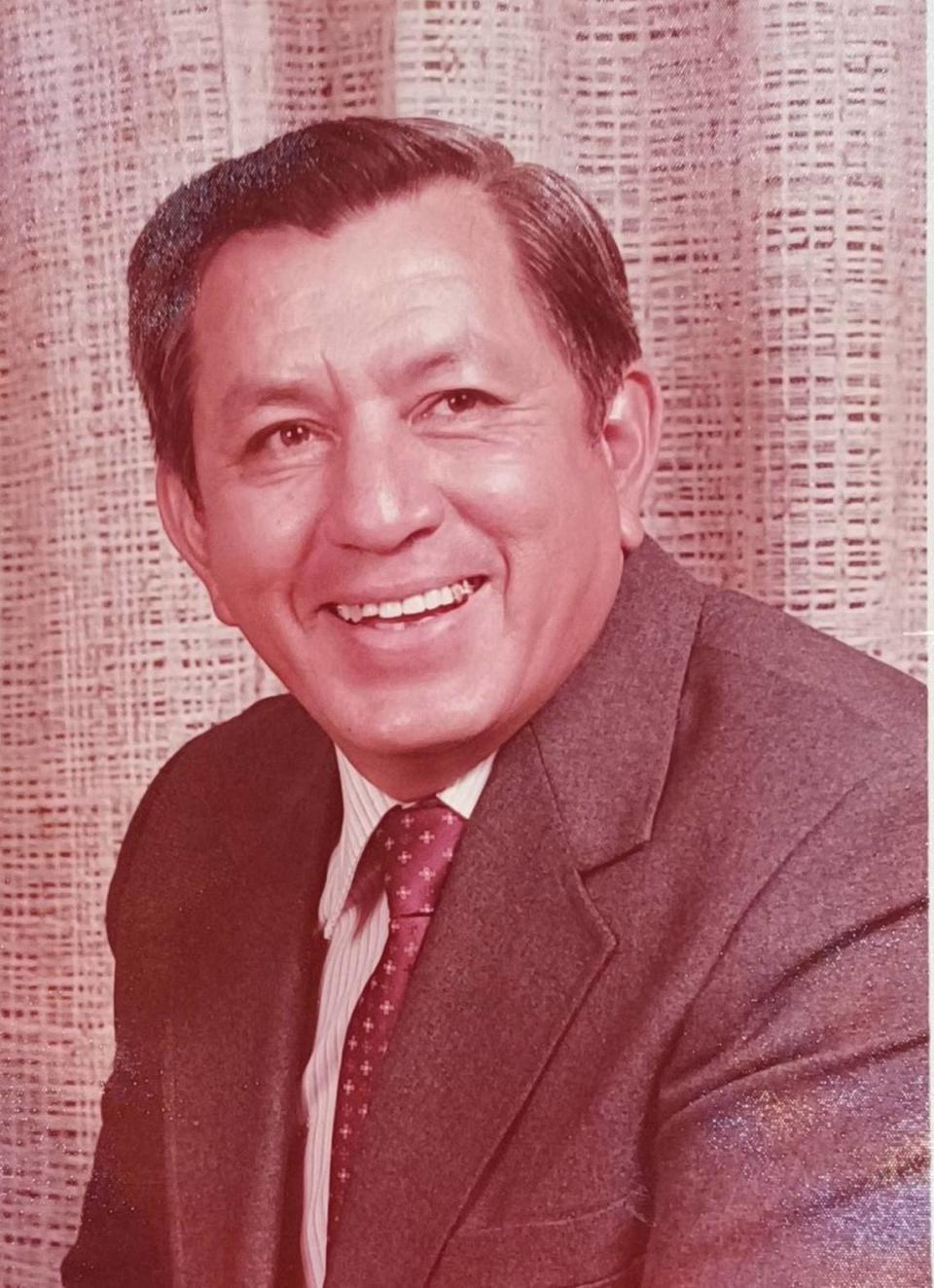 Rufino Mendoza Sr. in 1975. Courtesy, Rufino Mendoza Jr.