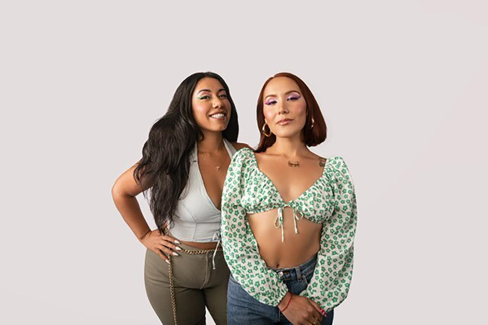 Mala Muñoz and Diosa Femme, hosts of the podcast Locatora Radio, 