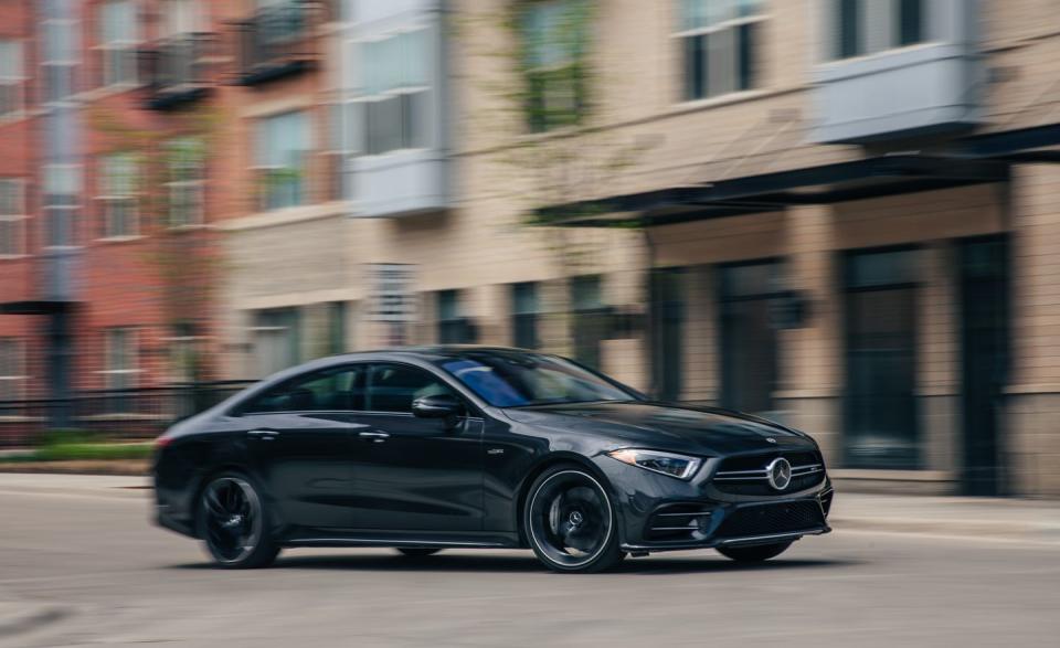 <p>Weighing 4389 pounds, our CLS53 test car ran to 60 mph in a solid 4.0 seconds flat.</p>