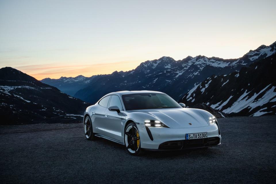 View Photos of the New 2020 Porsche Taycan