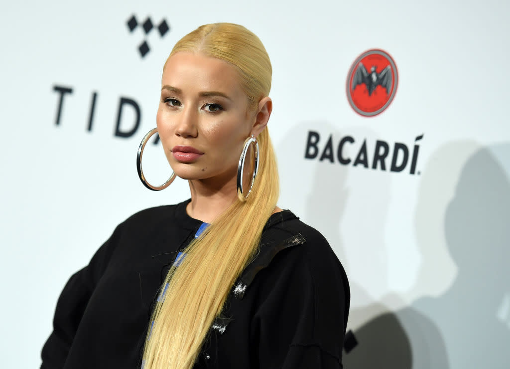 Iggy Azalea stirs up hilarious drama on Twitter. (Photo: Getty Images)