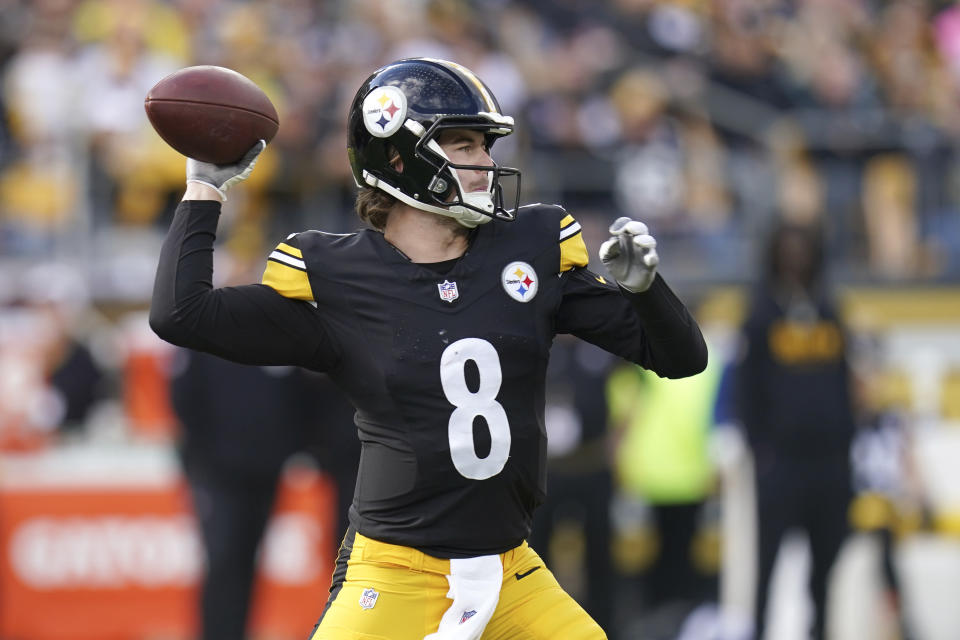 Pittsburgh Steelers quarterback Kenny Pickett throws the ball against the Arizona Cardinals during the first half of an NFL football game Sunday, Dec. 3, 2023, in Pittsburgh. (AP Photo/Matt Freed)