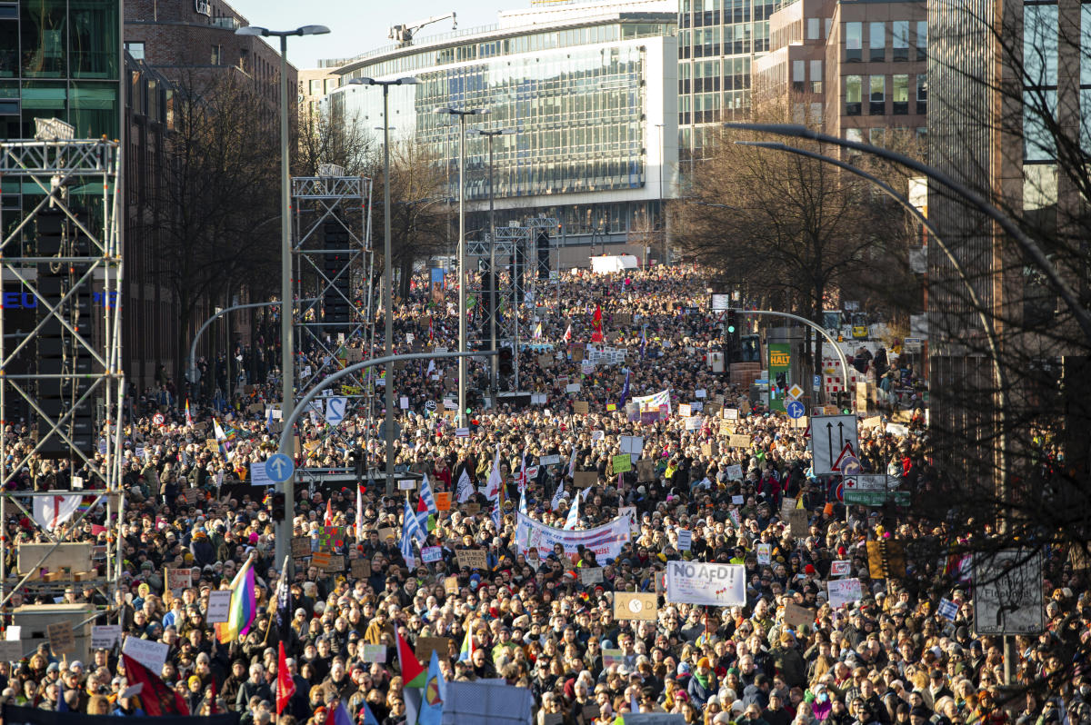 Die Popularität einer rechtsextremen Partei löst in ganz Deutschland Gegenkundgebungen aus