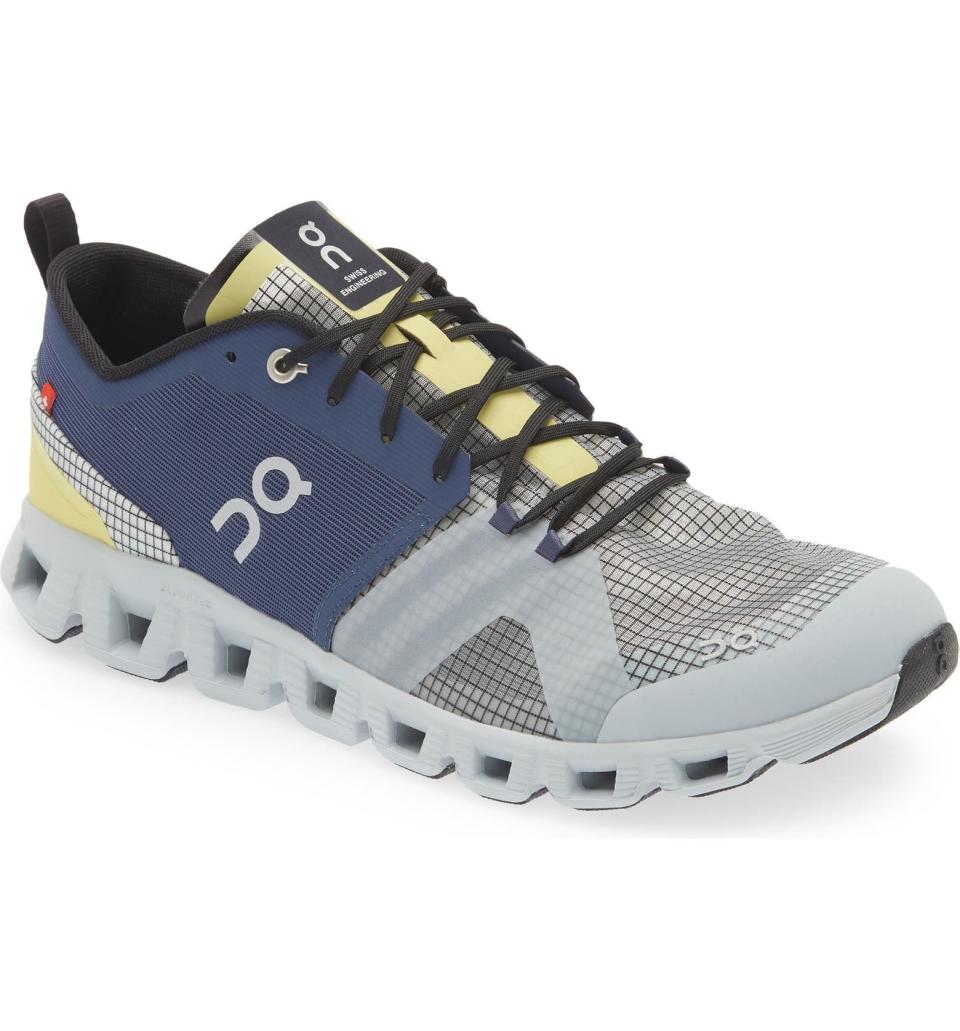 <p><a href="https://go.redirectingat.com?id=74968X1596630&url=https%3A%2F%2Fwww.nordstrom.com%2Fs%2Fon-running-cloud-x-shift-running-shoe-men%2F6955955&sref=https%3A%2F%2Fwww.runnersworld.com%2Fgear%2Fg44587646%2Fon-running-shoes-sale-july-2023%2F" rel="nofollow noopener" target="_blank" data-ylk="slk:Shop Now;elm:context_link;itc:0;sec:content-canvas" class="link ">Shop Now</a></p><p>Cloud X Shift Running Shoe</p><p>nordstrom.com</p><p>$119.99</p>