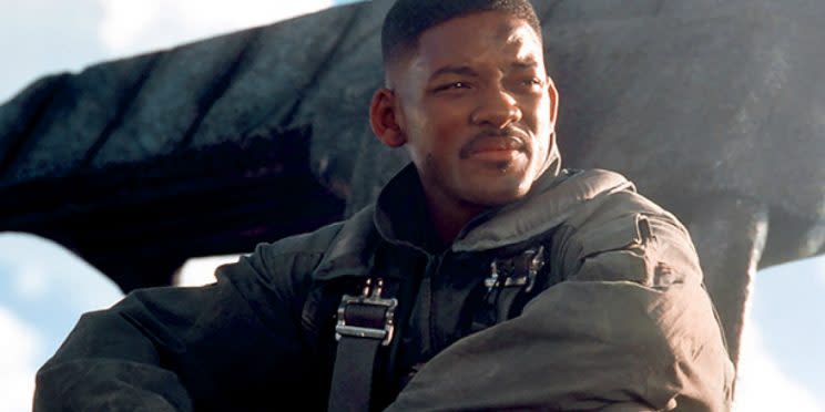 Will Smith punches aliens in 'Independence Day'. Credit: Twentieth Century Fox. 