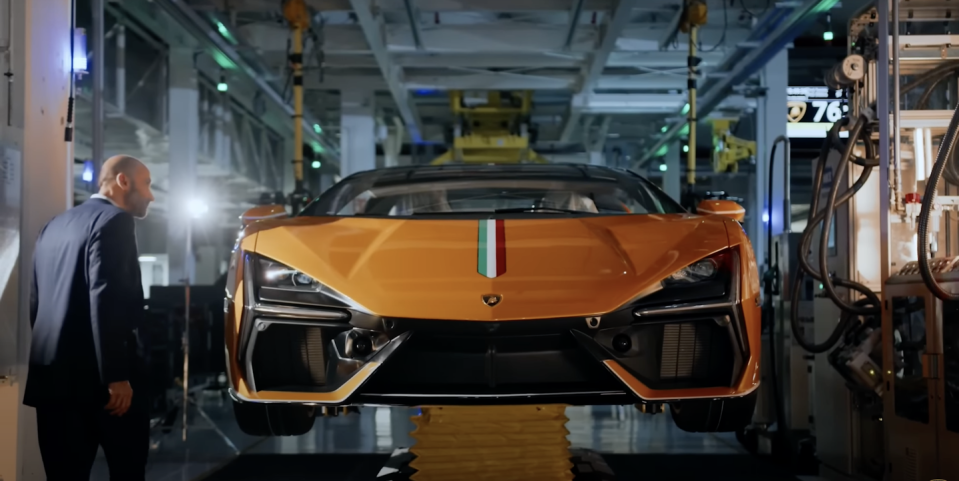 lamborghini revuelto production facility images