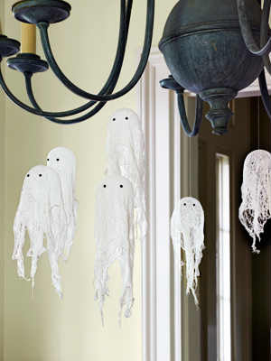 Hanging Cheesecloth Ghosts