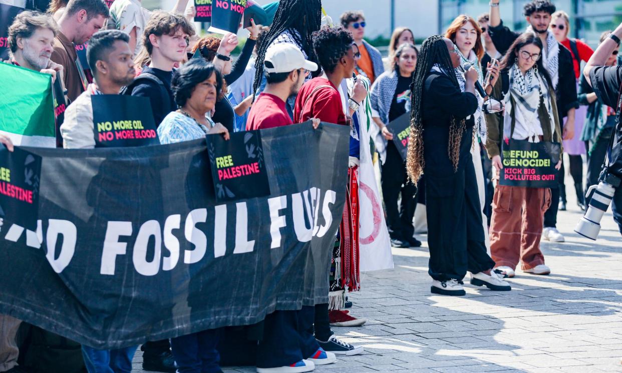 <span>Protesters outside the World Conference Center in Bonn earlier this month.</span><span>Photograph: Bianca Otero/Zuma Press Wire/Rex/Shutterstock</span>