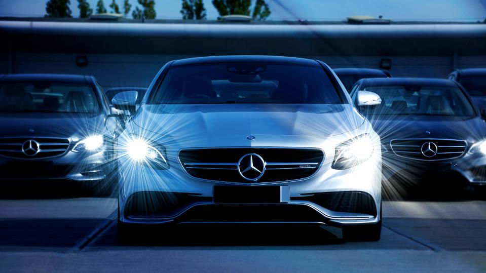 英國一項最新研究顯示，刺眼的車燈會造成駕駛「心血管疾病、心臟病」機率提高。（示意圖／Pixabay）