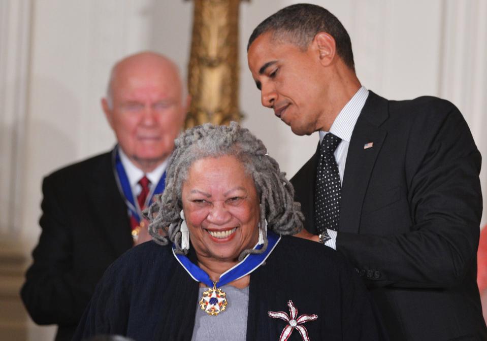 Former US President Barack Obama presents the Presidential Medal of Freedom to author Toni Morrison during a ceremony on May 29, 2012 in the East Room of the White House in Washington. The award is the country's highest civilian honor.
