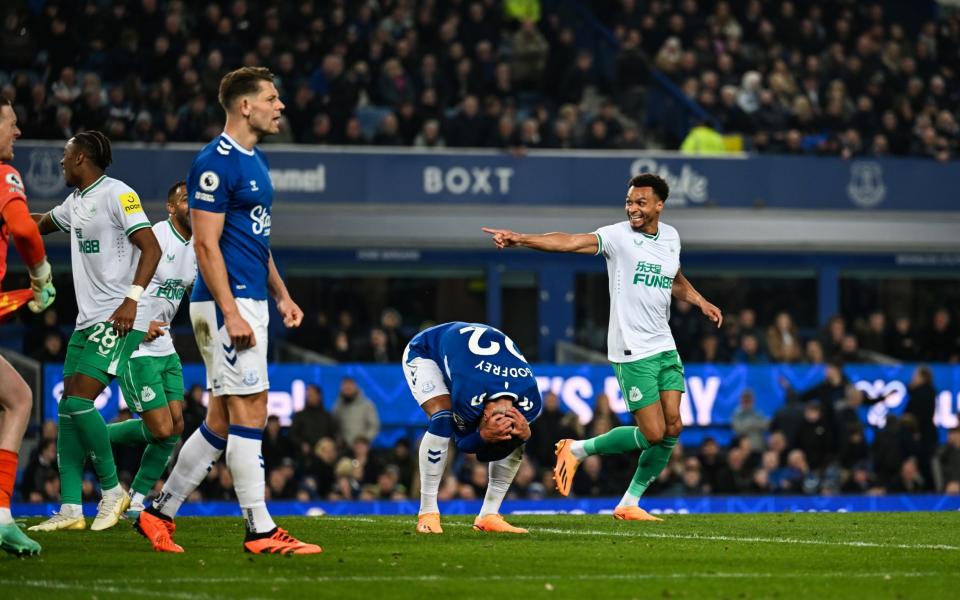 Jacob Murphy of Newcastle United (23) celebrates after scoring the fourth goal during the Premier League match between Everton FC and Newcastle United at Goodison Park on April 27, - Getty Images/Serena Taylor