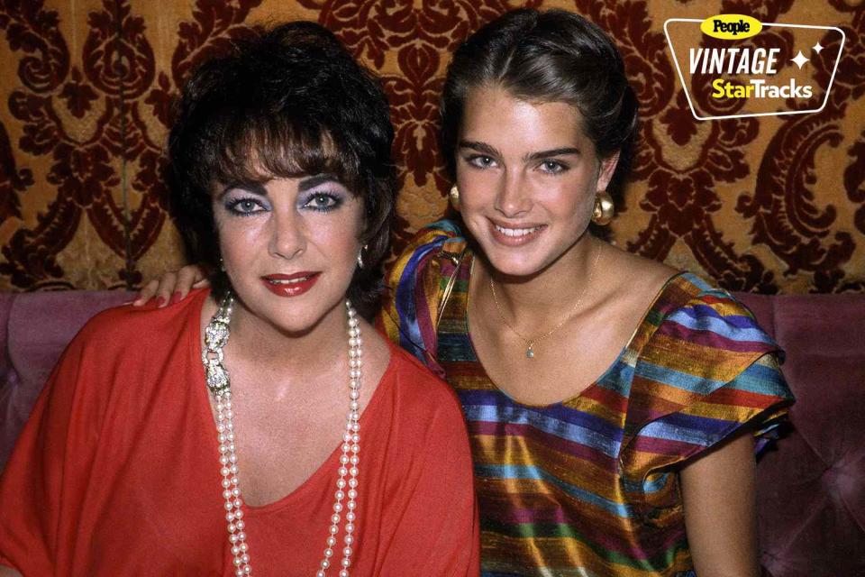 <p>Sonia Moskowitz/IMAGES/Getty</p> Elizabeth Taylor and Brooke Shields in July 1981