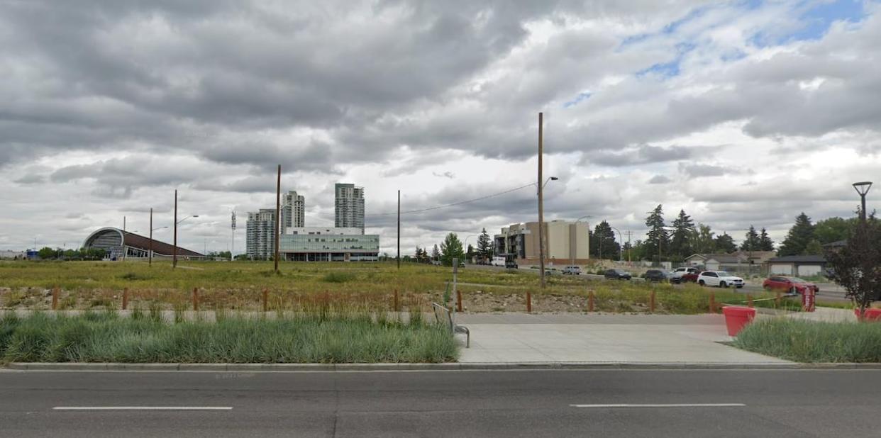 Most of the four-hectare parcel of land at 17th Avenue and 33rd Street S.W. has been unused since Ernest Manning High School was torn down to accommodate the new West LRT line. (Google Maps - image credit)