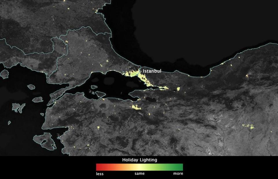 Istanbul Holiday Lights