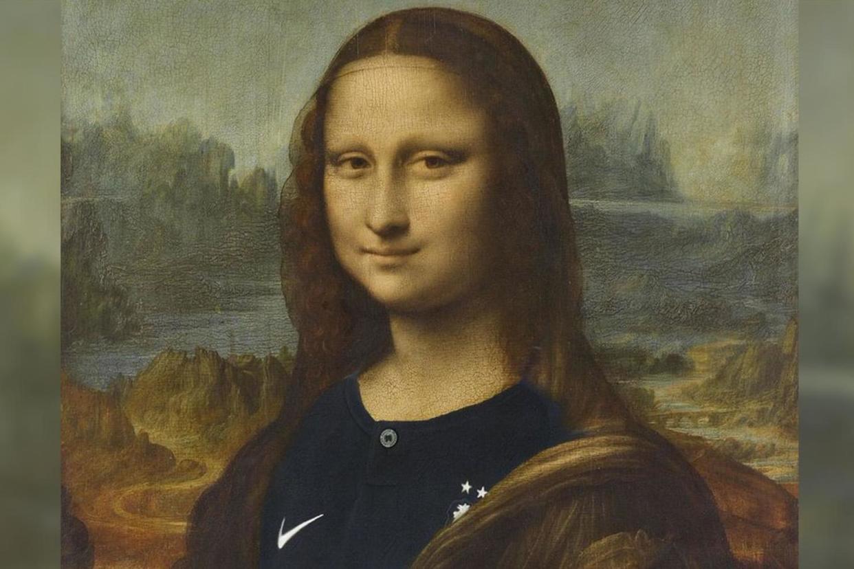 The Louvre tweeted the doctored picture in celebration of World Cup's triumph: Louvre / Twitter