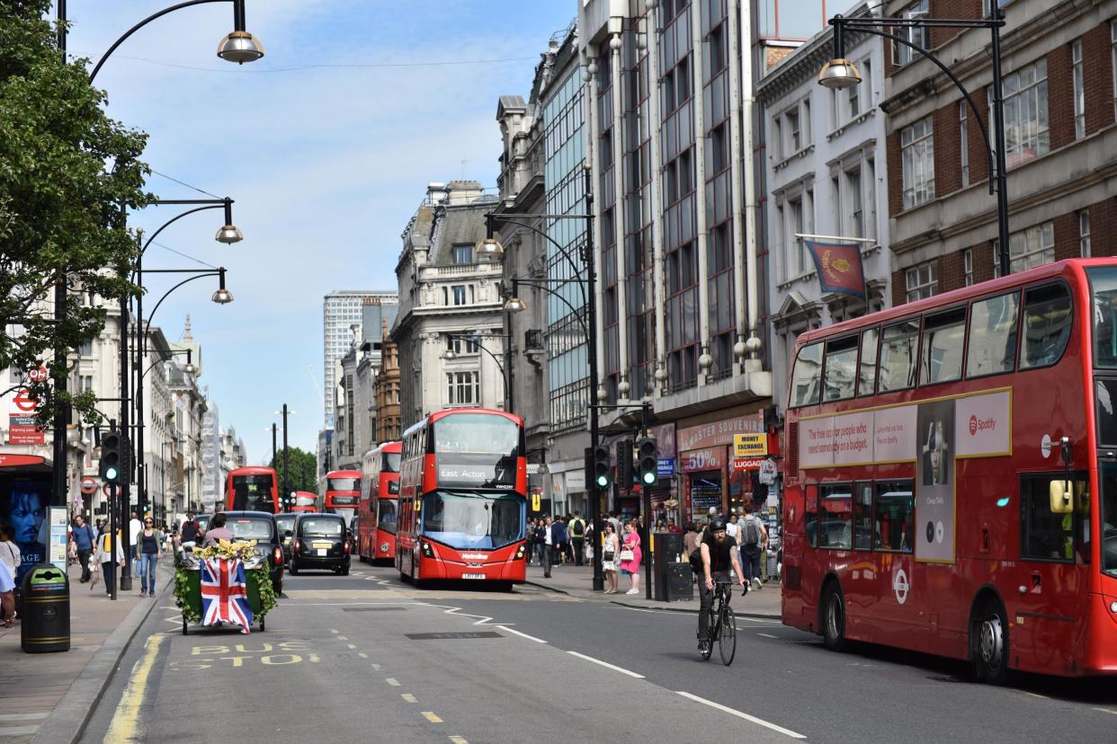 <p>Non-essential retailers had to close shops, including on Oxford Street, for the second lockdown</p> (Getty Images)