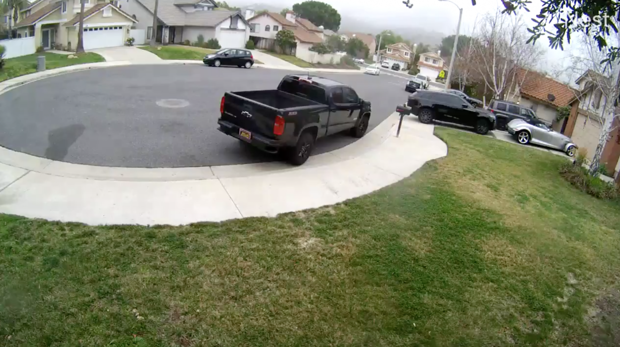 A Google Nest door cam captured audio of the crash of Kobe Bryant's helicopter in the hills above Calabasas, outside of Los Angeles, CA: Stephanie Prevo. @FOXLA