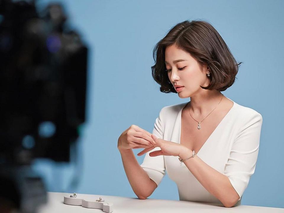 Unable to bear the defamation and insults, South Korean actress Song Hye-kyo through her agency UAA has lodged a police report and will proceed to sue perpetrators. — Picture courtesy of Instagram/ kyo1122