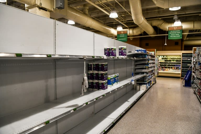 Rayons vides dans un supermarché de Floride, le 13 janvier 2021 (AFP/CHANDAN KHANNA)
