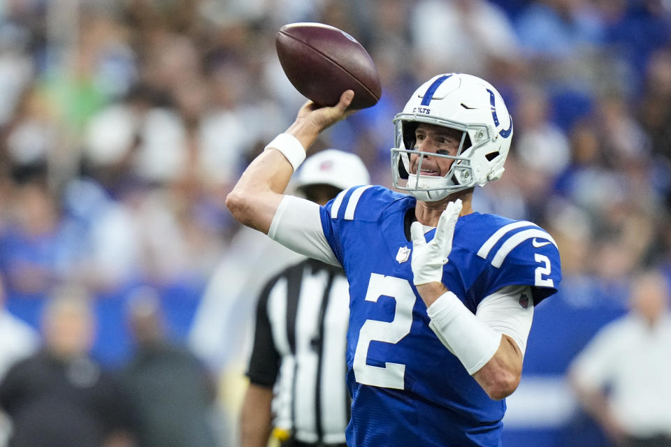 Indianapolis Colts quarterback Matt Ryan (2) throws against the Tampa Bay Buccaneers in the first half of an NFL preseason preseason football game in Indianapolis, Saturday, Aug. 27, 2022. (AP Photo/AJ Mast)