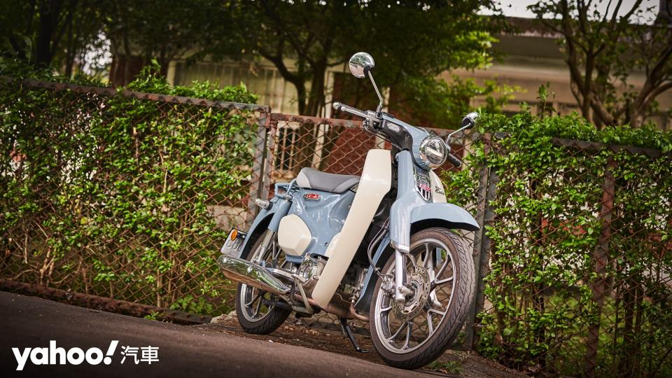 在2021年試駕Honda Super Cub C125！體驗潮感十足的歷史活文物！