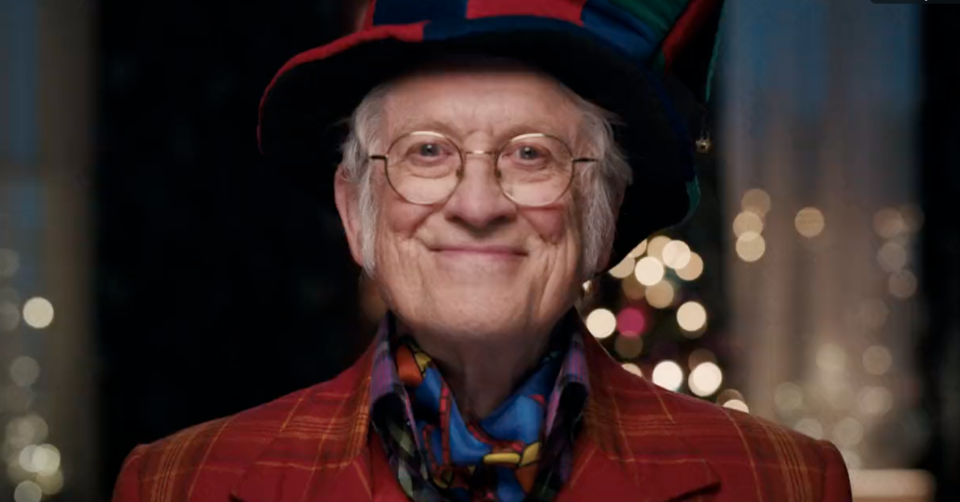 Slade frontman Noddy Holder has teamed up with Iceland for the festive giveaway. (Iceland)