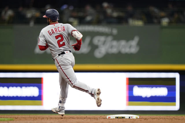 Brewers beat Nationals, Mark Canha belts tiebreaking grand slam