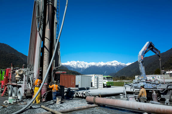 The drilling site near Whataroa.