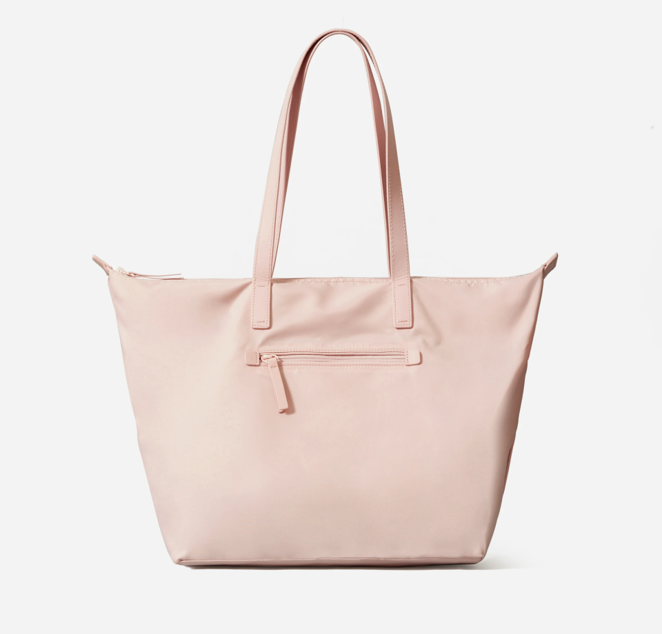 The ReNew Traveler Tote in Pale Pink